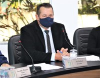 Após licença de 45 dias, Vereador Nei Cabral retorna à Câmara 