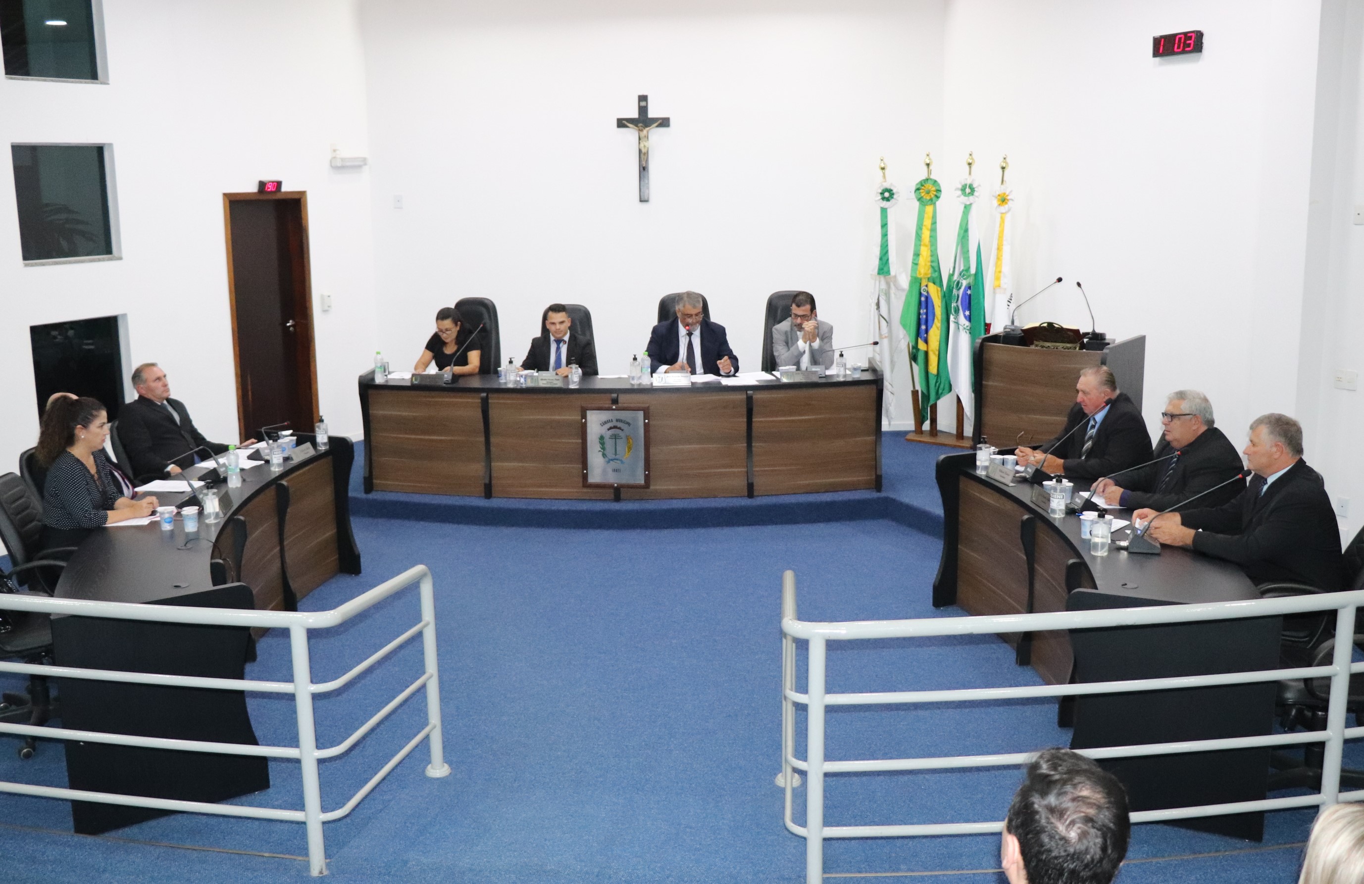 Atendendo a vontade popular, Câmara apresenta 20 Indicações ao Executivo e dois pedidos de informações