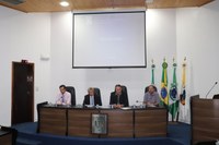 Audiência Pública - Vereadores, entidades e munícipes fazem indagações e recomendações em relação as obras paralisadas