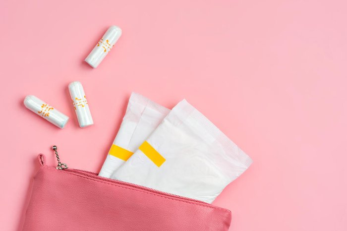 Câmara aprova fornecimento de absorventes para estudantes de baixa renda da rede municipal 