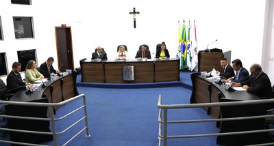 Câmara aprova indicações e requerimentos voltados à saúde, educação e infraestrutura