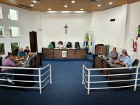 Câmara aprova projetos que concedem reposição salarial aos servidores públicos municipais 