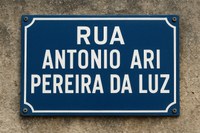 Câmara homenageia Antonio Ari Pereira da Luz com nome de Rua no bairro Engenheiro Gutierrez 
