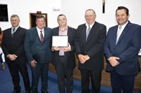 Câmara homenageia profissionais da enfermagem do município 