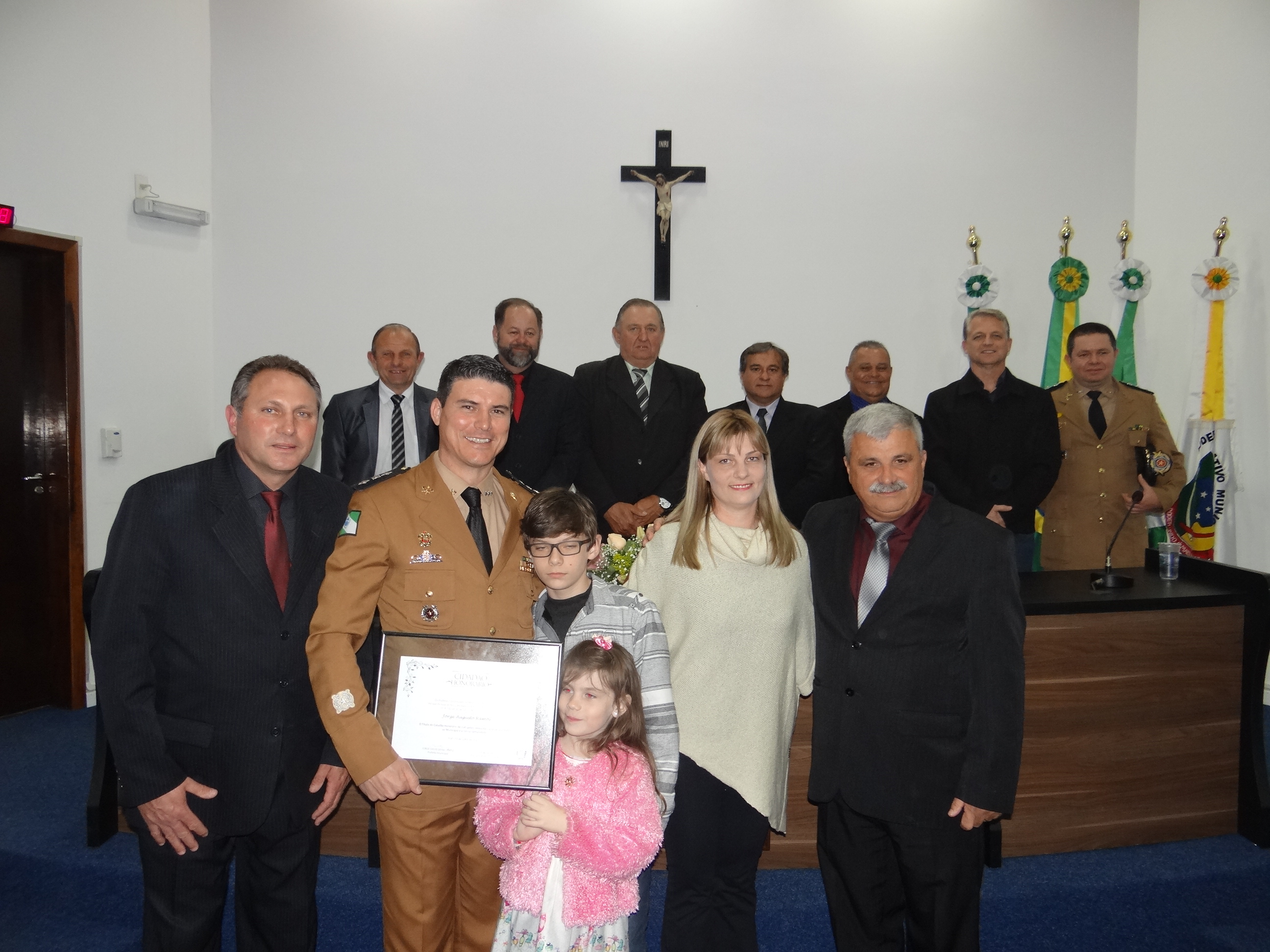 Câmara outorga Título de Cidadão Honorário ao Comandante do Corpo de Bombeiros de Irati