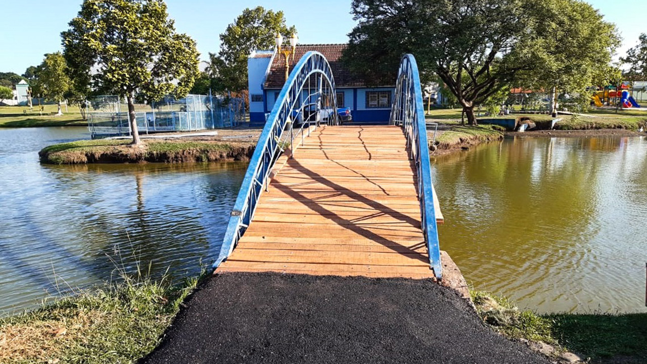Câmara relata poluição no lago do Parque Aquático e pede que Secretaria de Meio Ambiente tome providências