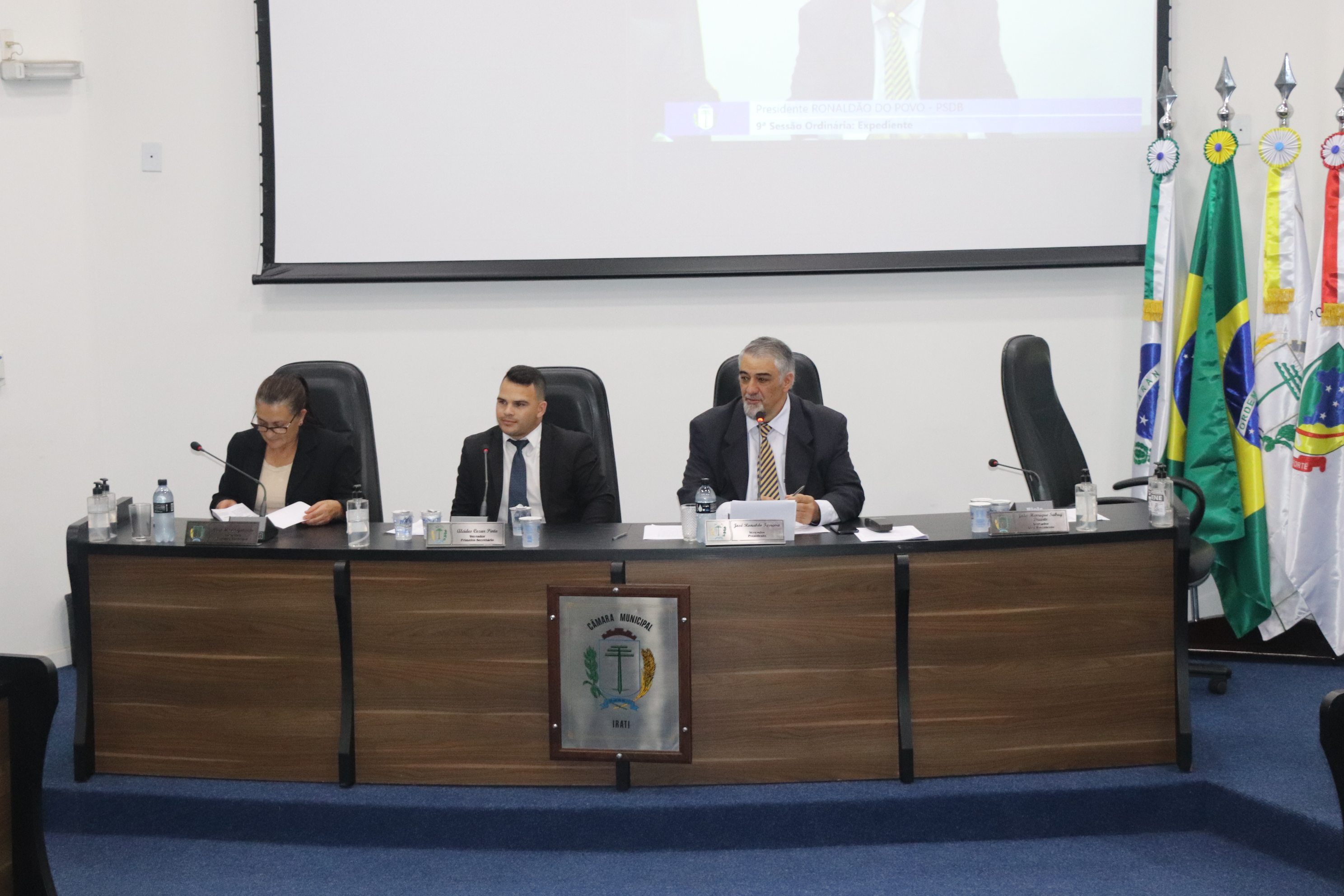 Câmara solicita mais investimentos na área da saúde e pagamento imediato aos  MEIs contratados para prestar serviços de limpeza dos prédios públicos 