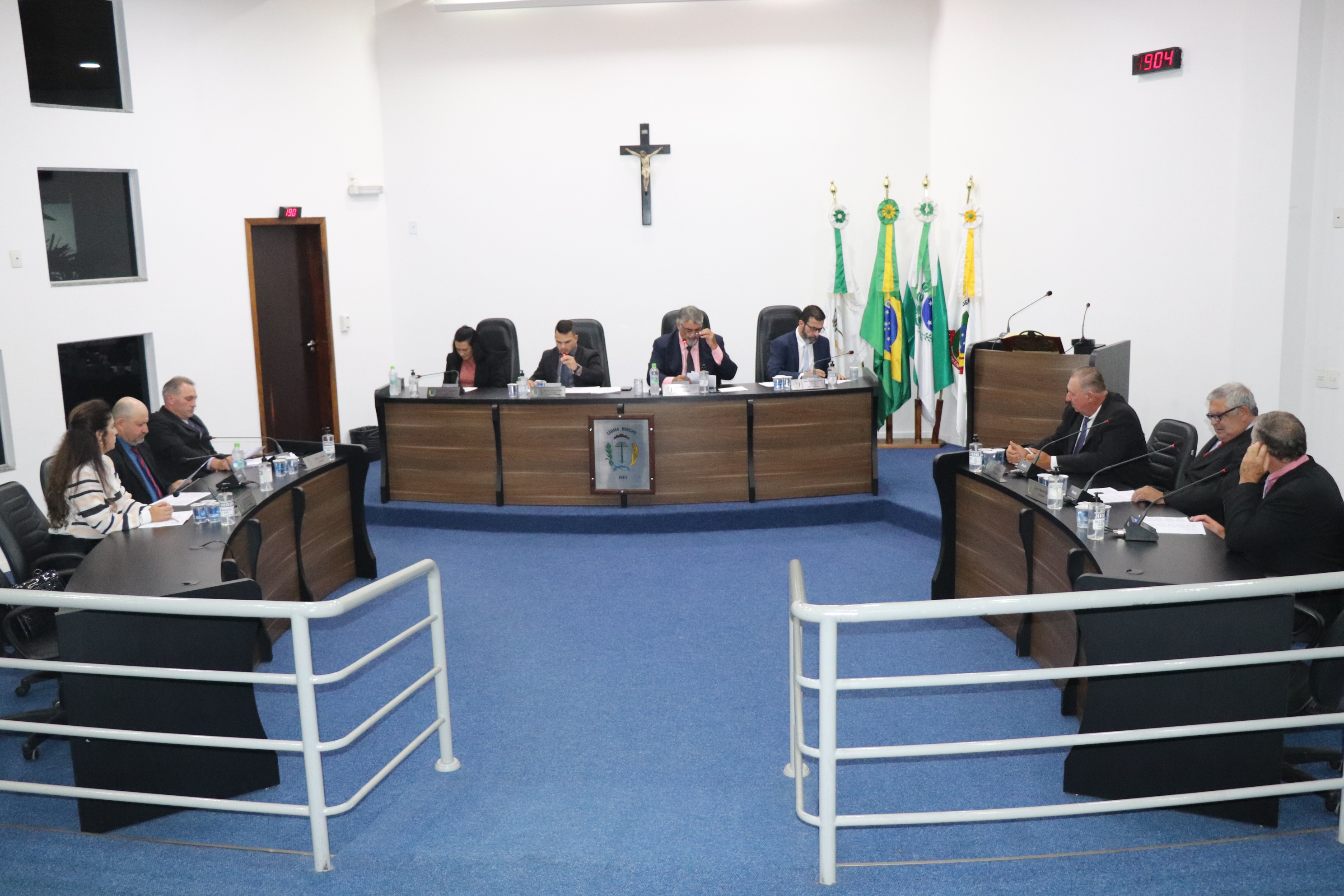 Câmara solicita melhorias no interior e requer informações sobre o Estar e os atendimentos oncológicos