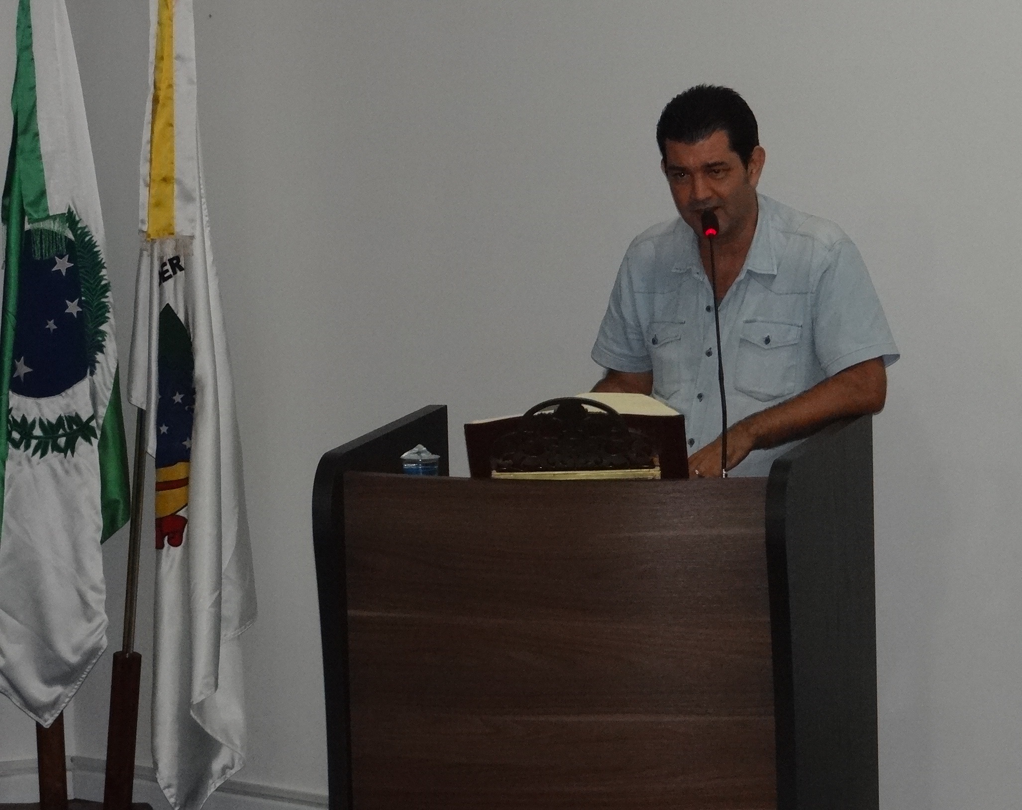 Chefe da Secretaria do Trabalho do Estado esclarece sobre a obra do Centro da Juventude