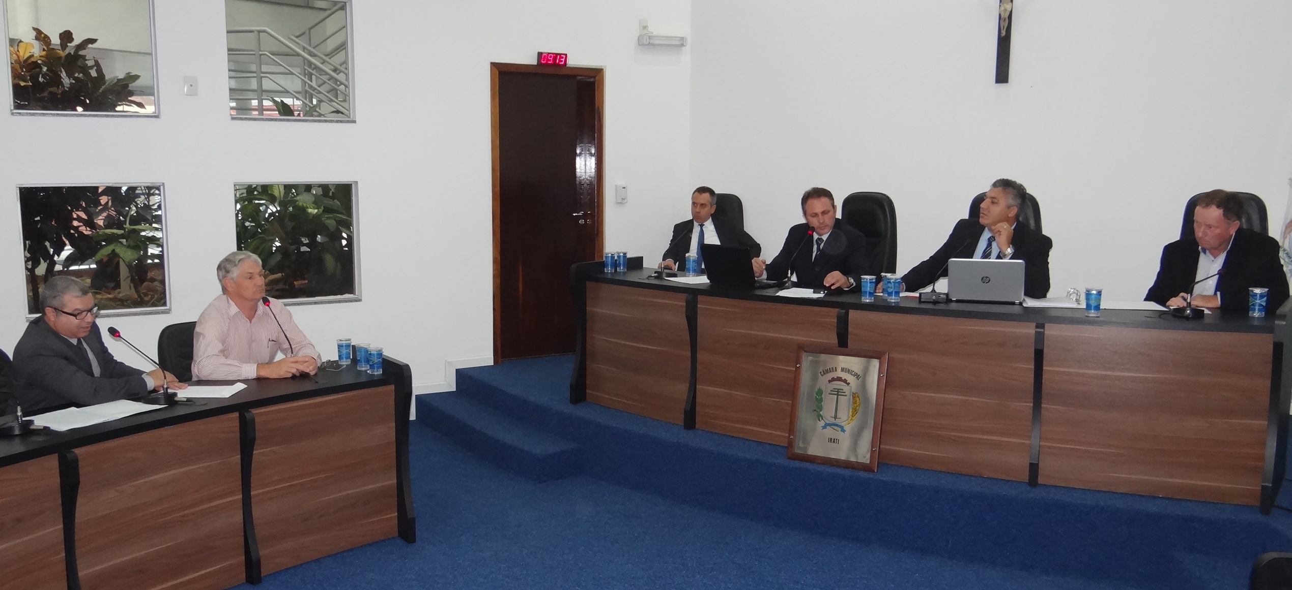 Comissão Especial de Inquérito ouve investigados e testemunhas