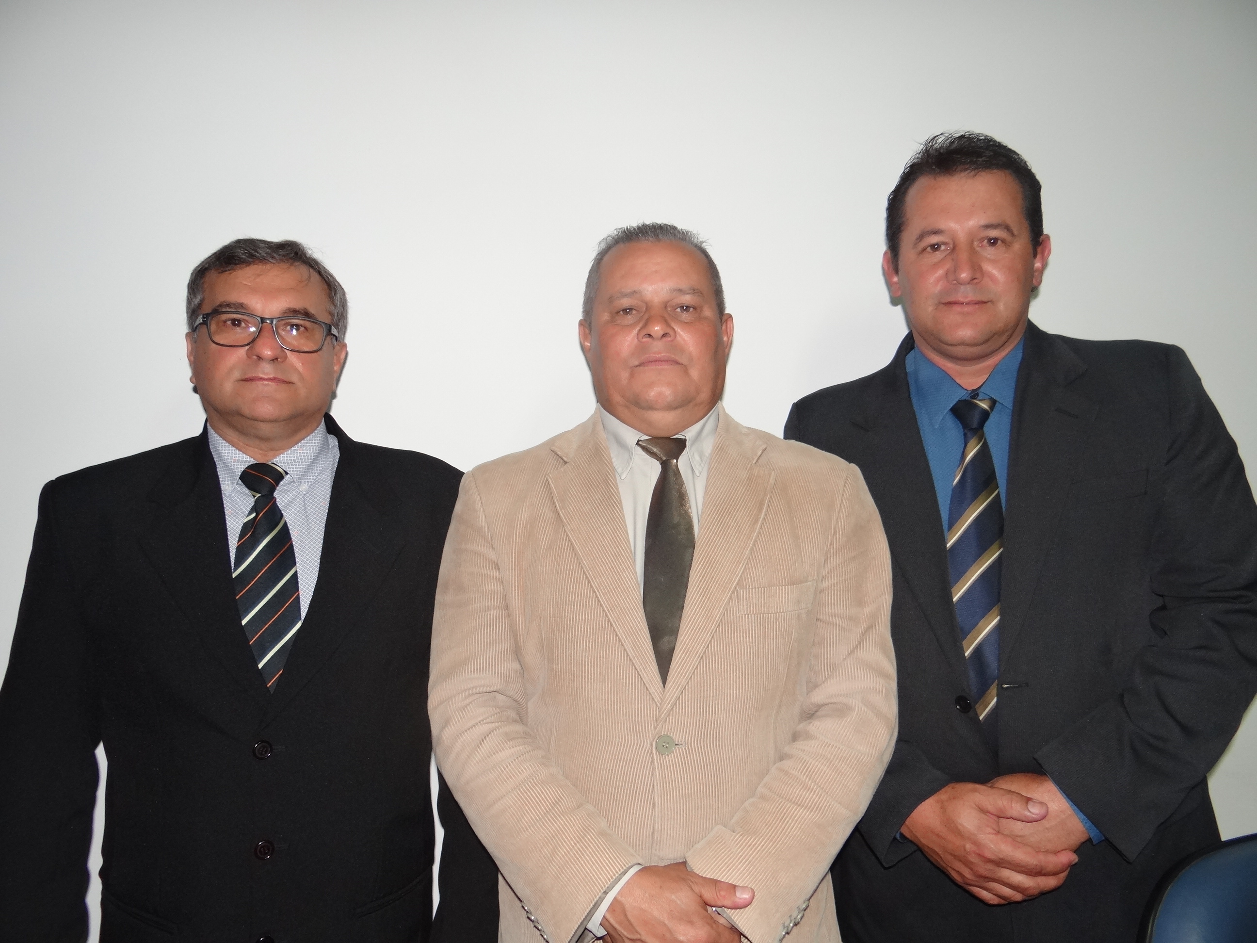 Comissão Processante é instaurada e membros são empossados