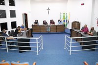 Decreto Legislativo que concede licença ao prefeito é aprovado