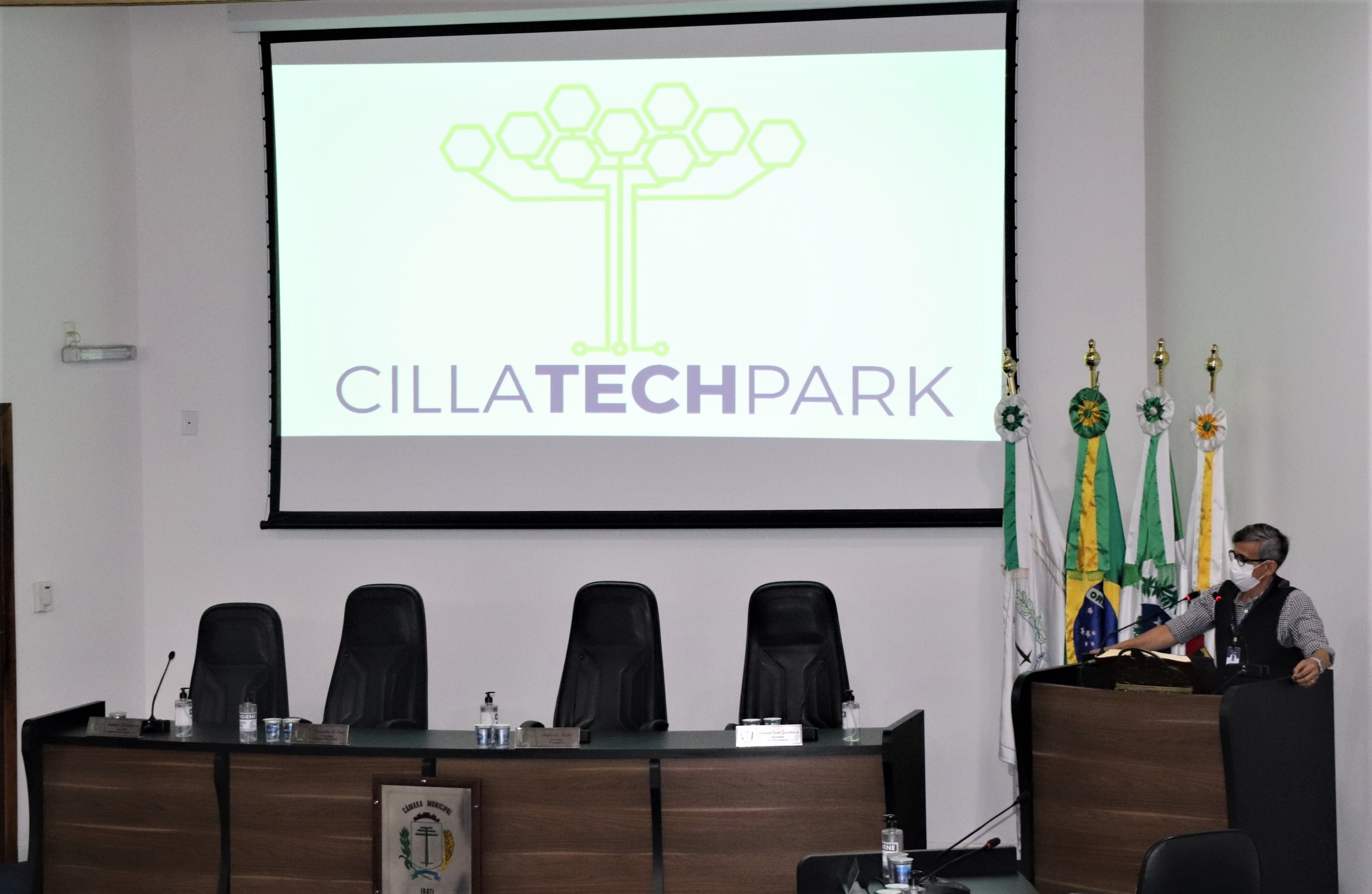 Diretores do Cilla Teck Park ministram palestra na Câmara