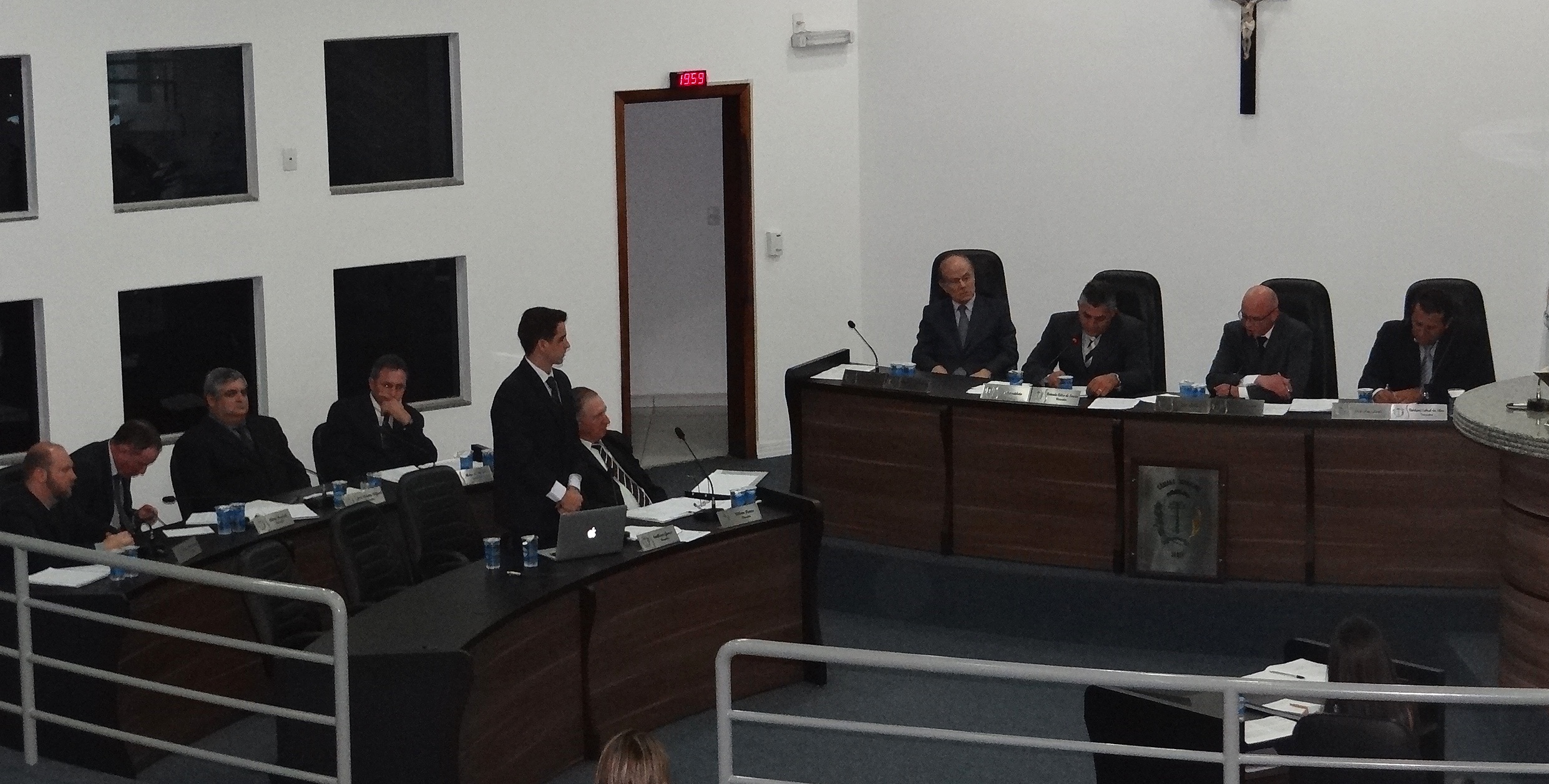 Em primeira votação, vereadores aprovam Lei Orçamentária Anual