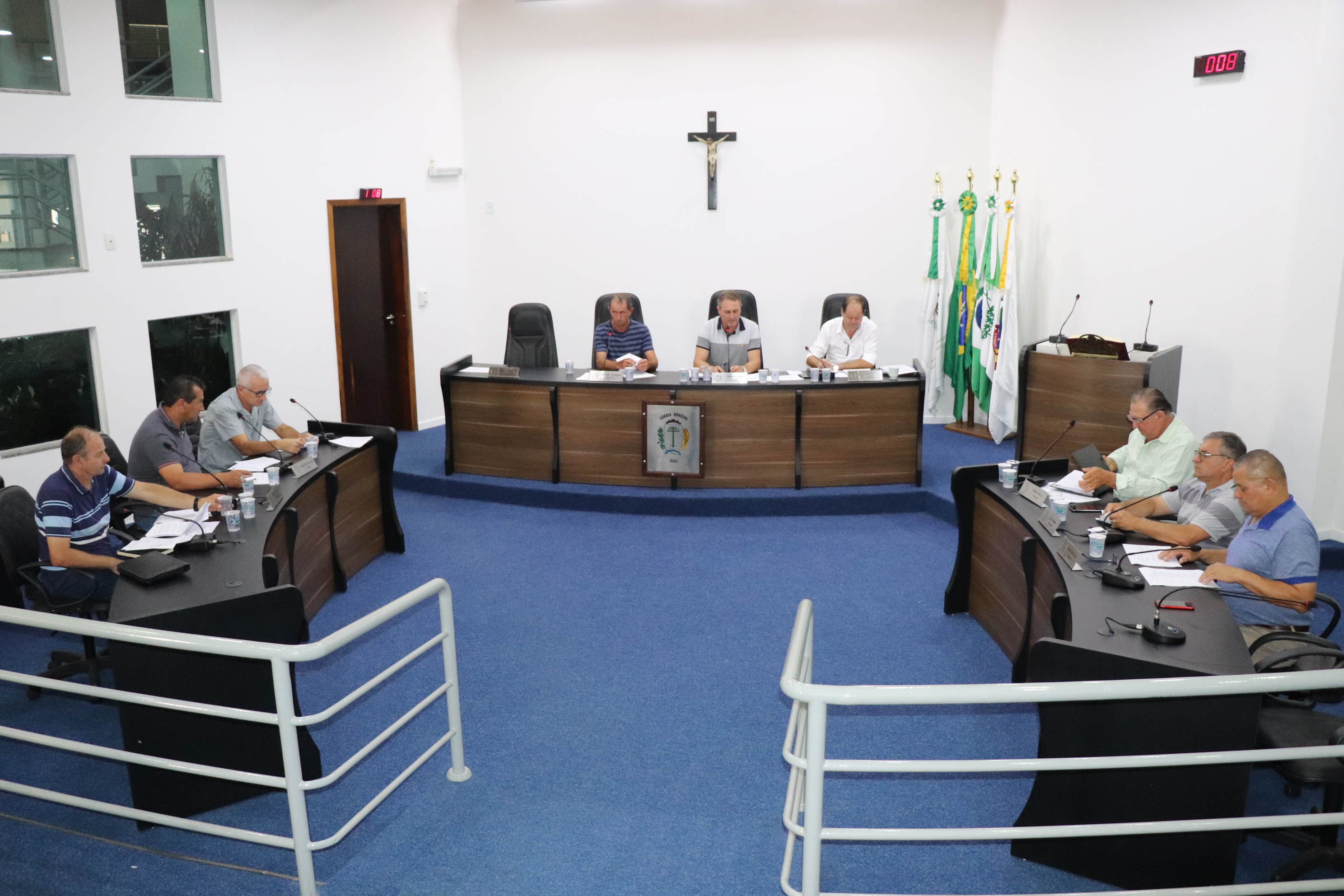 Em Sessão Extraordinária, sete Projetos de Lei são discutidos e aprovados