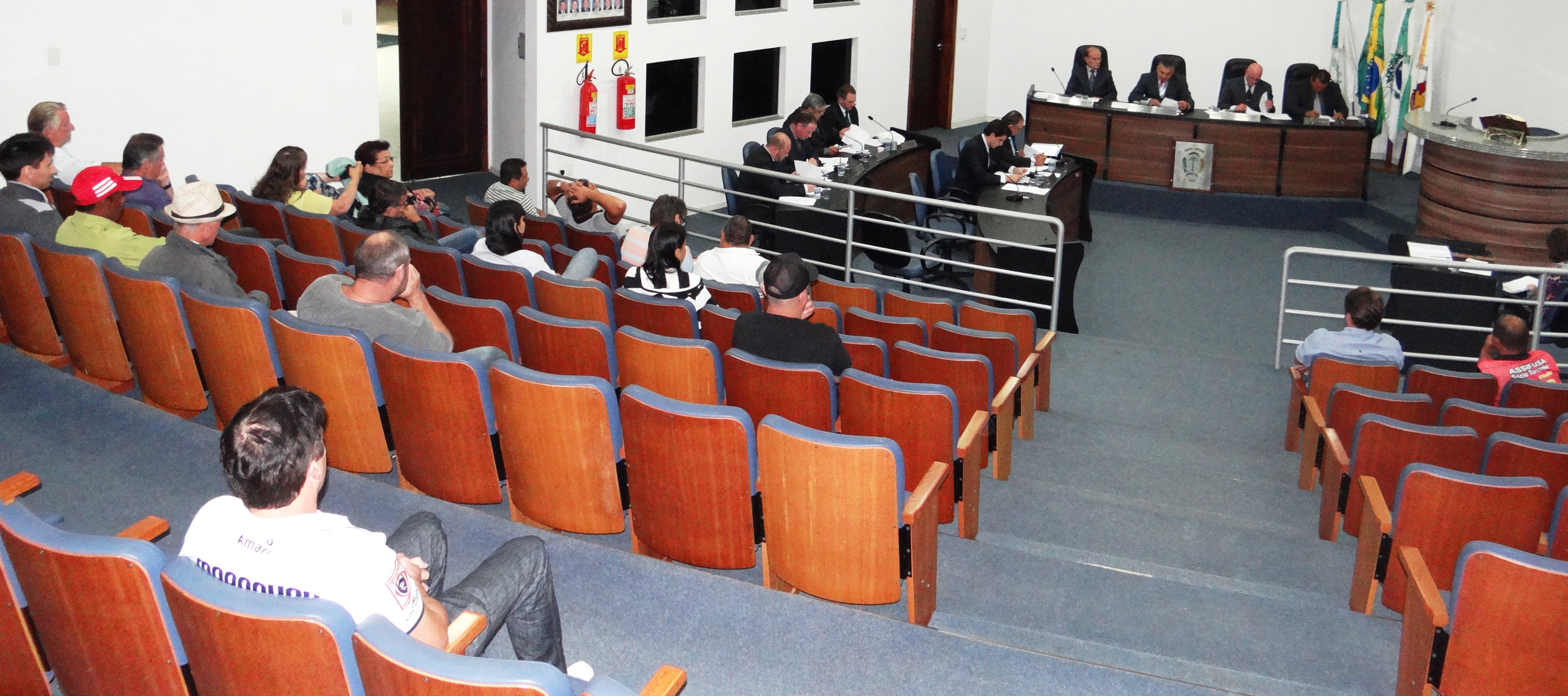 Em votação única, vereadores aprovam subvenções à Guarda Mirim e a ASSIFUSA
