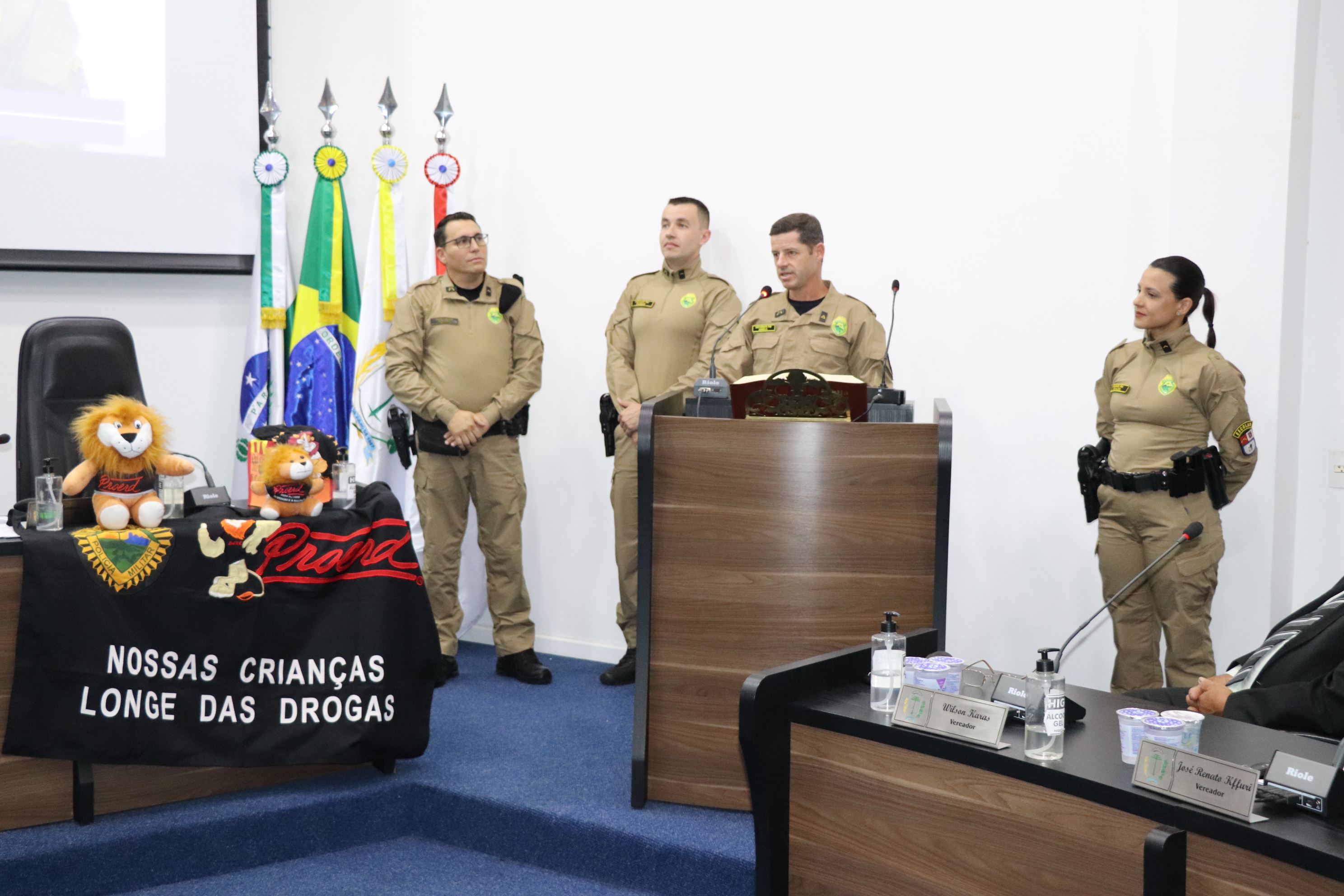 Equipe do Proerd explana sobre ações e trabalhos nas escolas