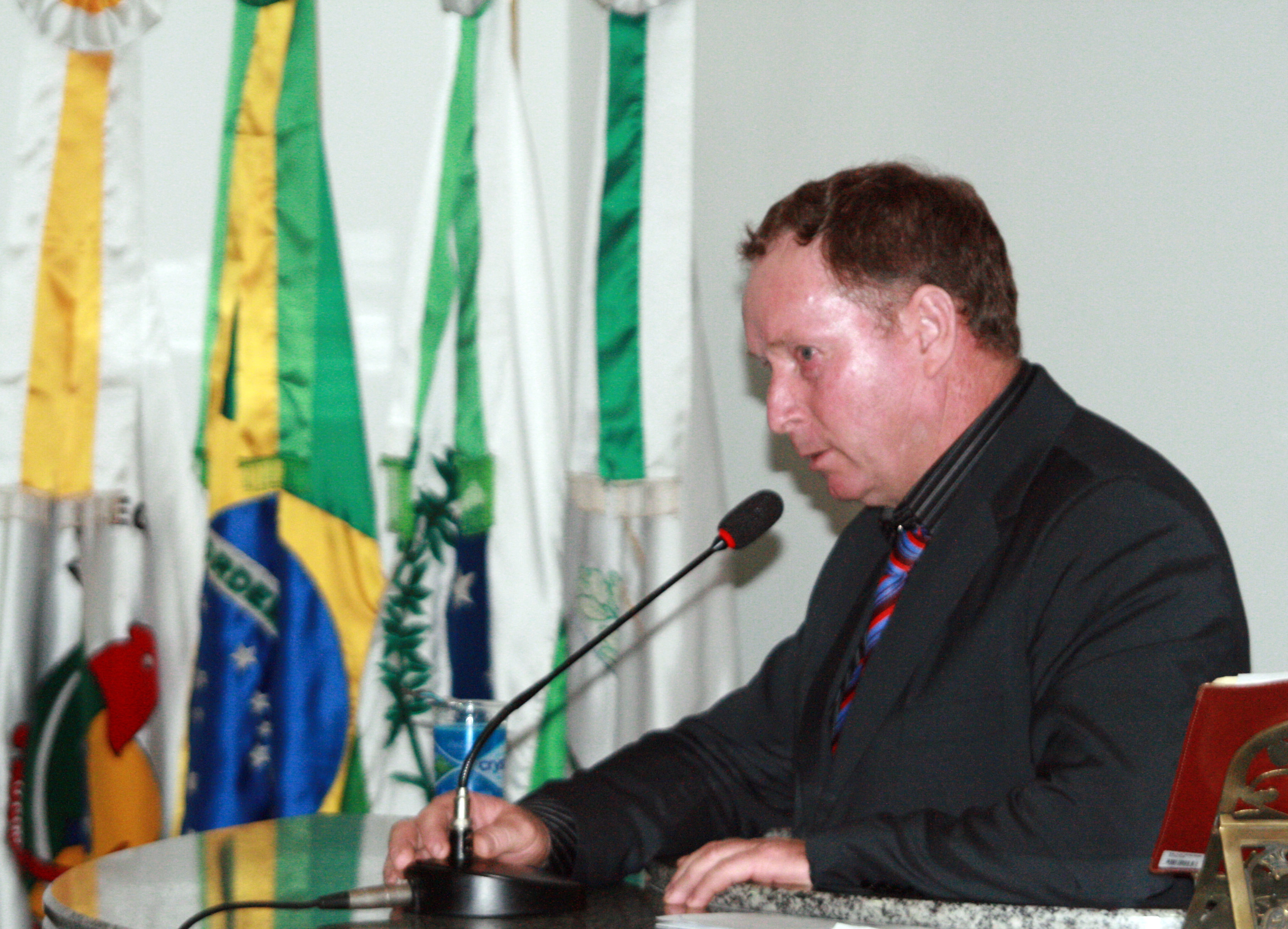 Homenagem - Escola Rural de Pirapó passa a denominar-se Escola Rural Atalino Borges de Lima