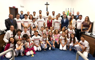 Legislativo aprova projeto que reconhece Associação de Capoeira de Irati como de Utilidade Pública