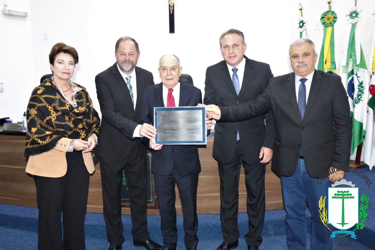 Legislativo concede Título de Cidadão Honorário de Irati ao Dr. Luiz Ernesto Pujol