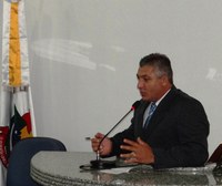 Legislativo presta homenagem à família Krichak