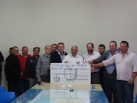 Legislativo repassa R$ 1.100.000,00 para o município