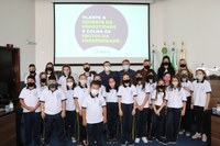 Mirins apresentam nove requerimentos ao Executivo solicitando melhorias nas escolas e bairros 