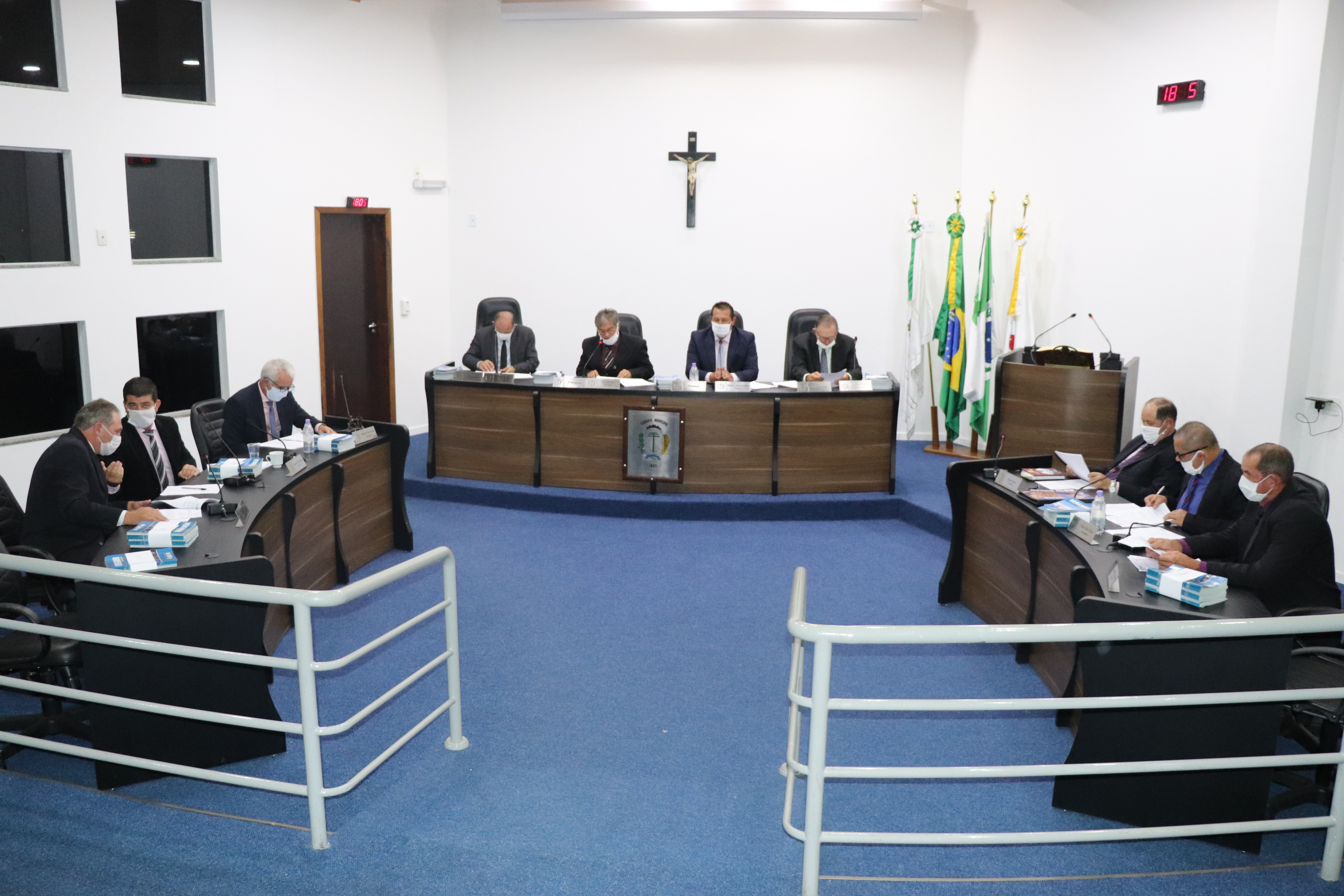 Na palavra-livre, vereadores discorrem sobre conquistas e estradas rurais