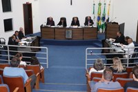 PL que autoriza o Executivo a receber em doação uma máquina escavadeira é aprovado em Única Votação