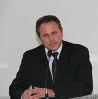 Presidente do Legislativo presta esclarecimentos 