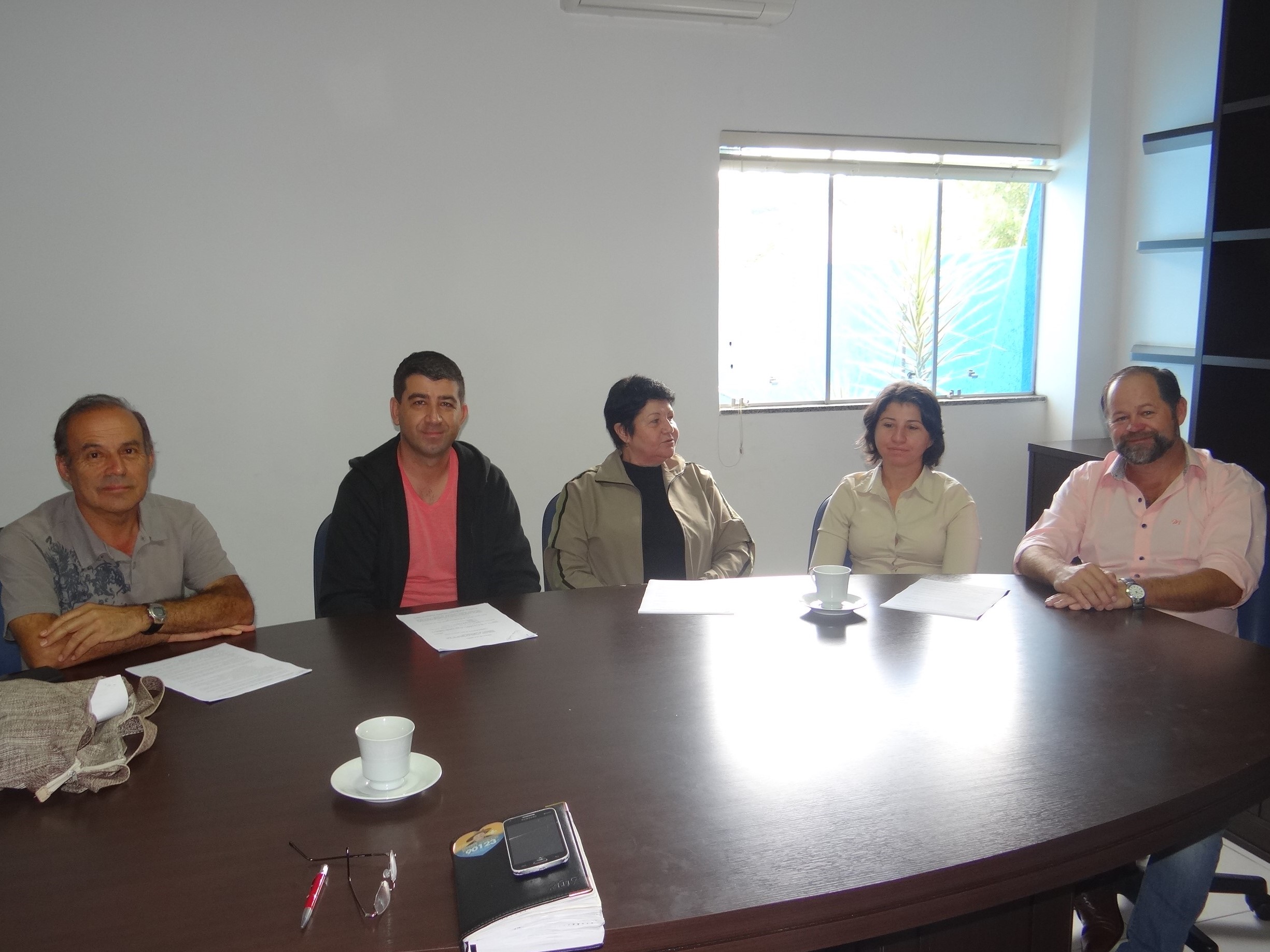 Projeto de Lei prevê multa para quem abandonar animais