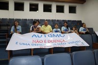 Projeto institui diretrizes para garantia, proteção e ampliação dos direitos das pessoas com Autismo