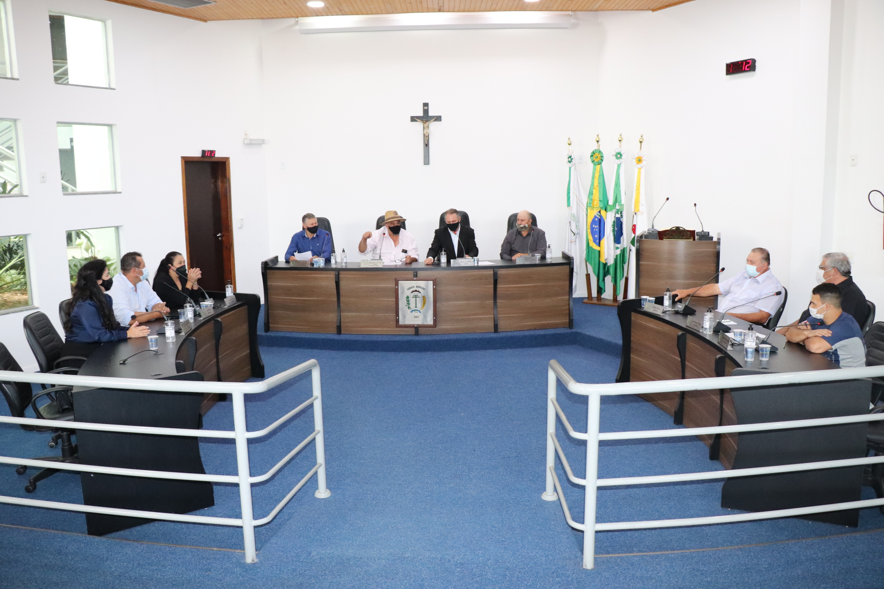 Projeto que institui o Programa Irati de Mãos Dadas é aprovado em primeira votação 