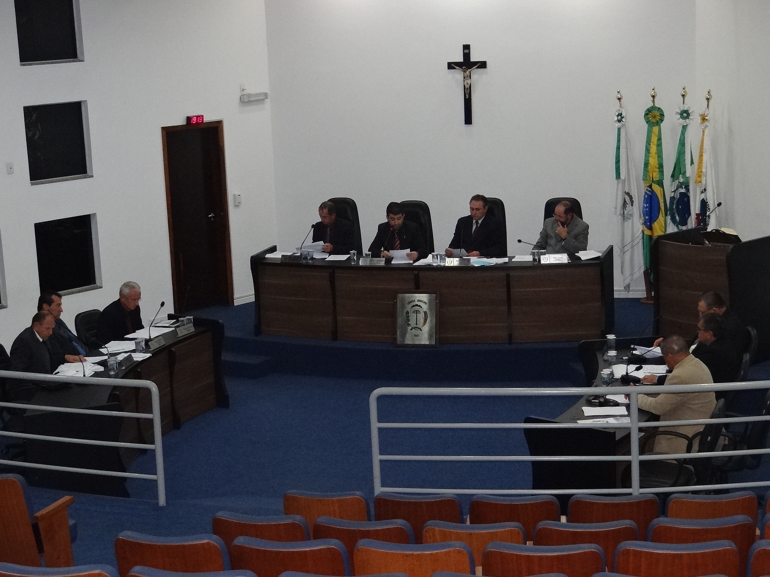 Projetos de Lei que concedem Títulos de Cidadãos Honorários do Município são aprovados