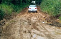 Sem respostas do Executivo, Vereadores continuam cobrando e lamentando descaso público com as estradas rurais e vias urbanas