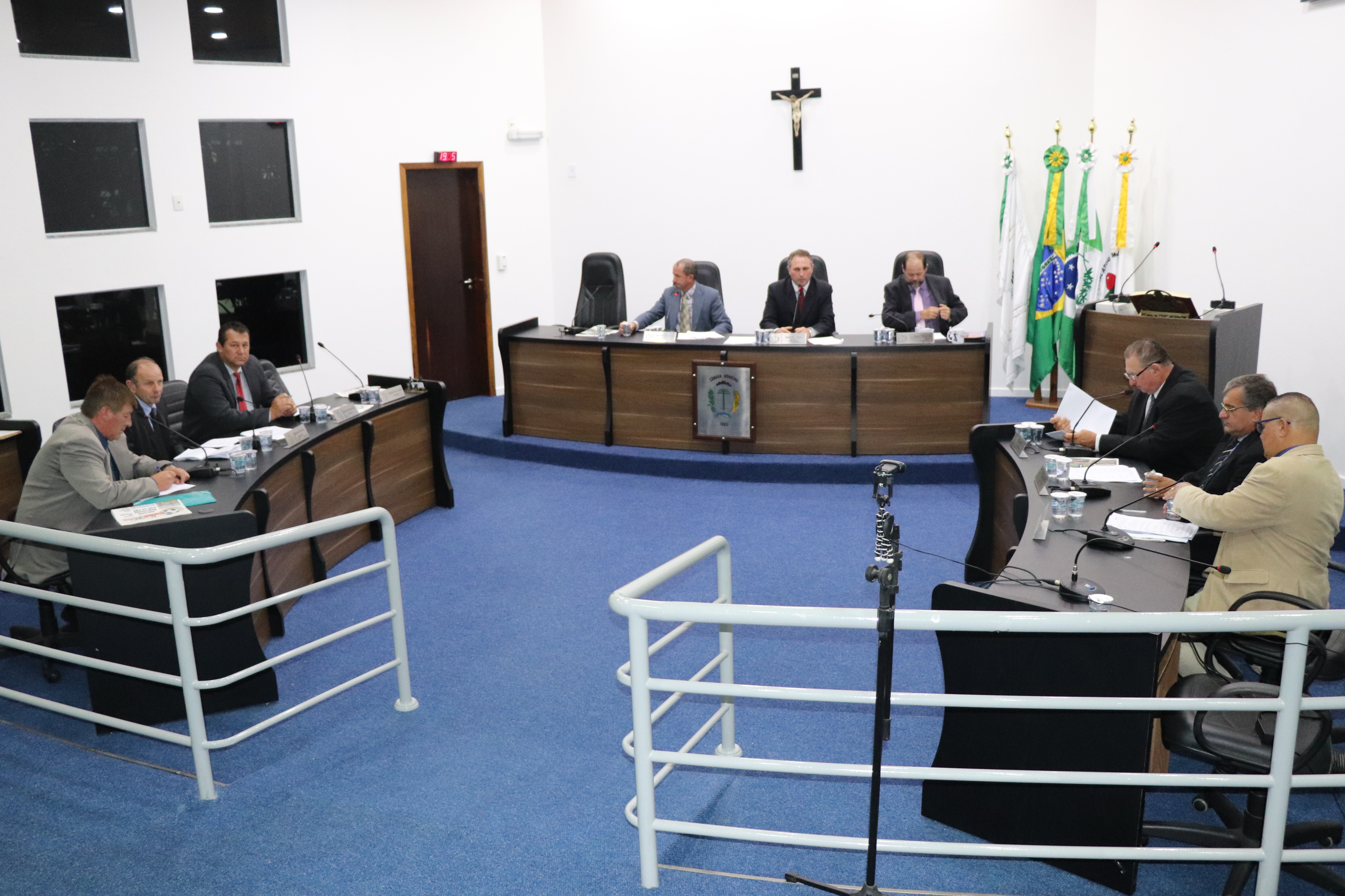 Trânsito - Vereadores sugerem ampliação de vagas para idosos e portadores de necessidades especiais