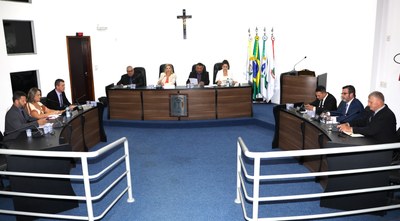 Vereadores apresentam indicações voltadas à infraestrutura, inclusão e segurança