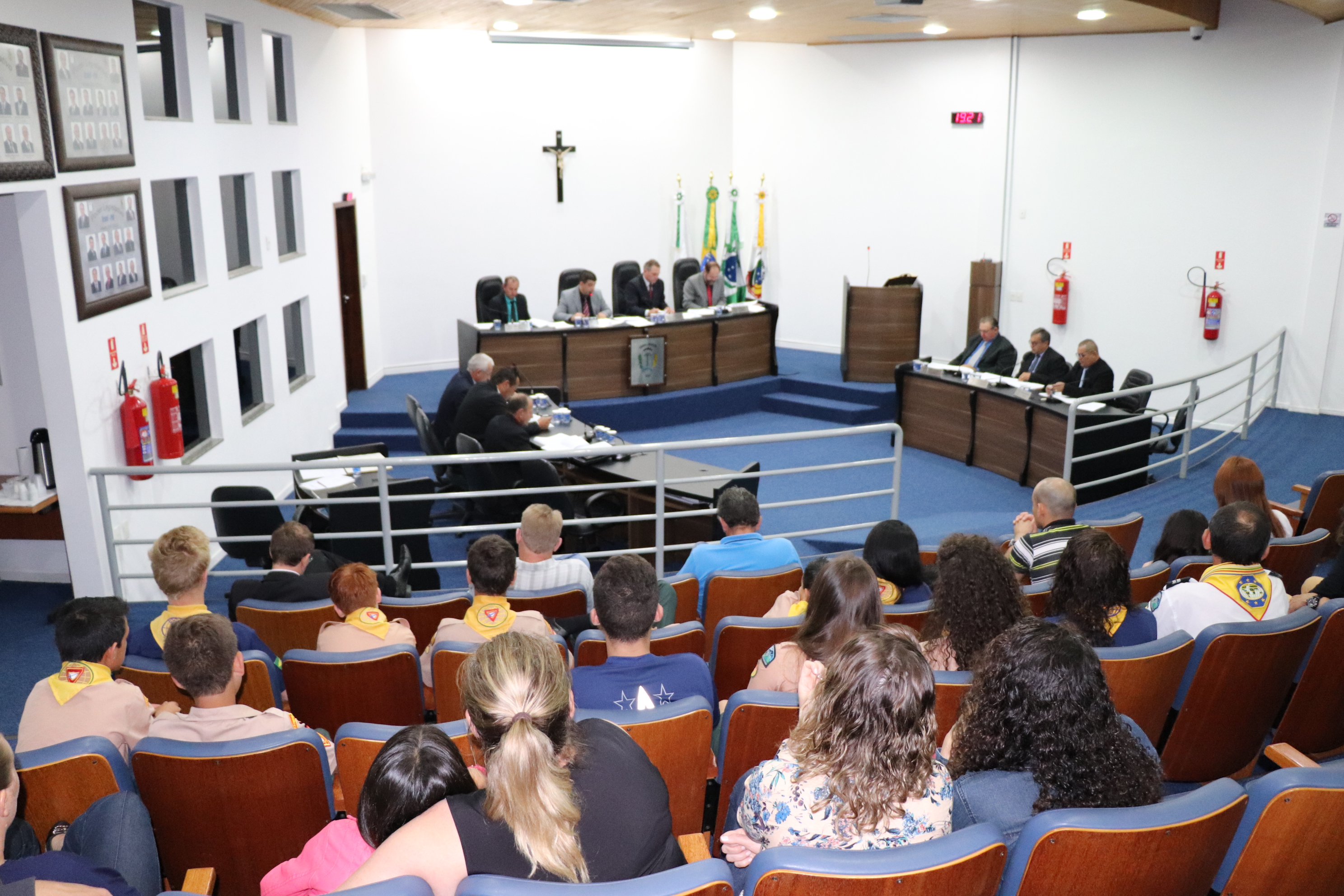Vereadores aprovam PL que denomina a UBS do bairro Fósforo de “UBS Ademar Neves”