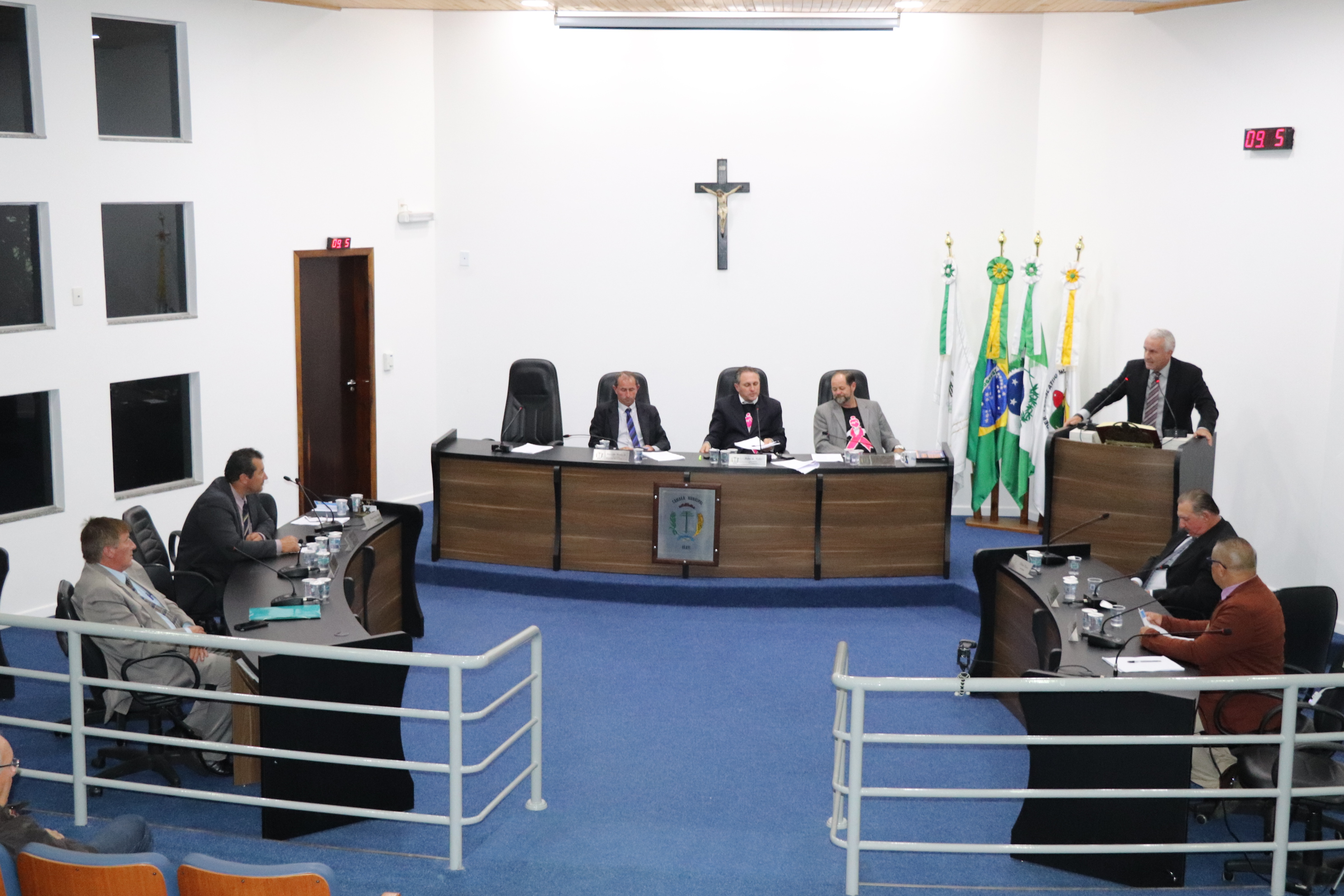 Vereadores discorrem sobre a importância do voto consciente