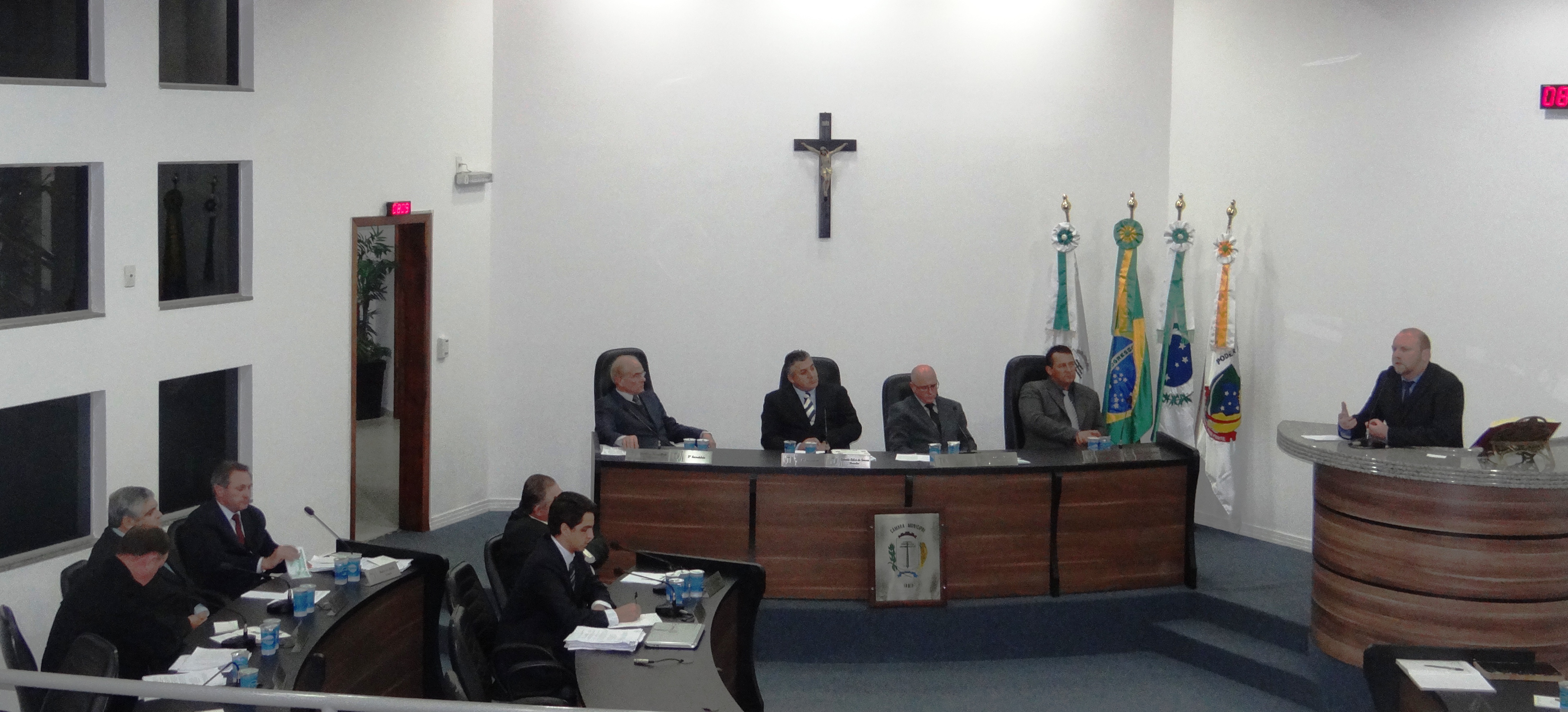 Vereadores lamentam falta de postura e planejamento do Executivo