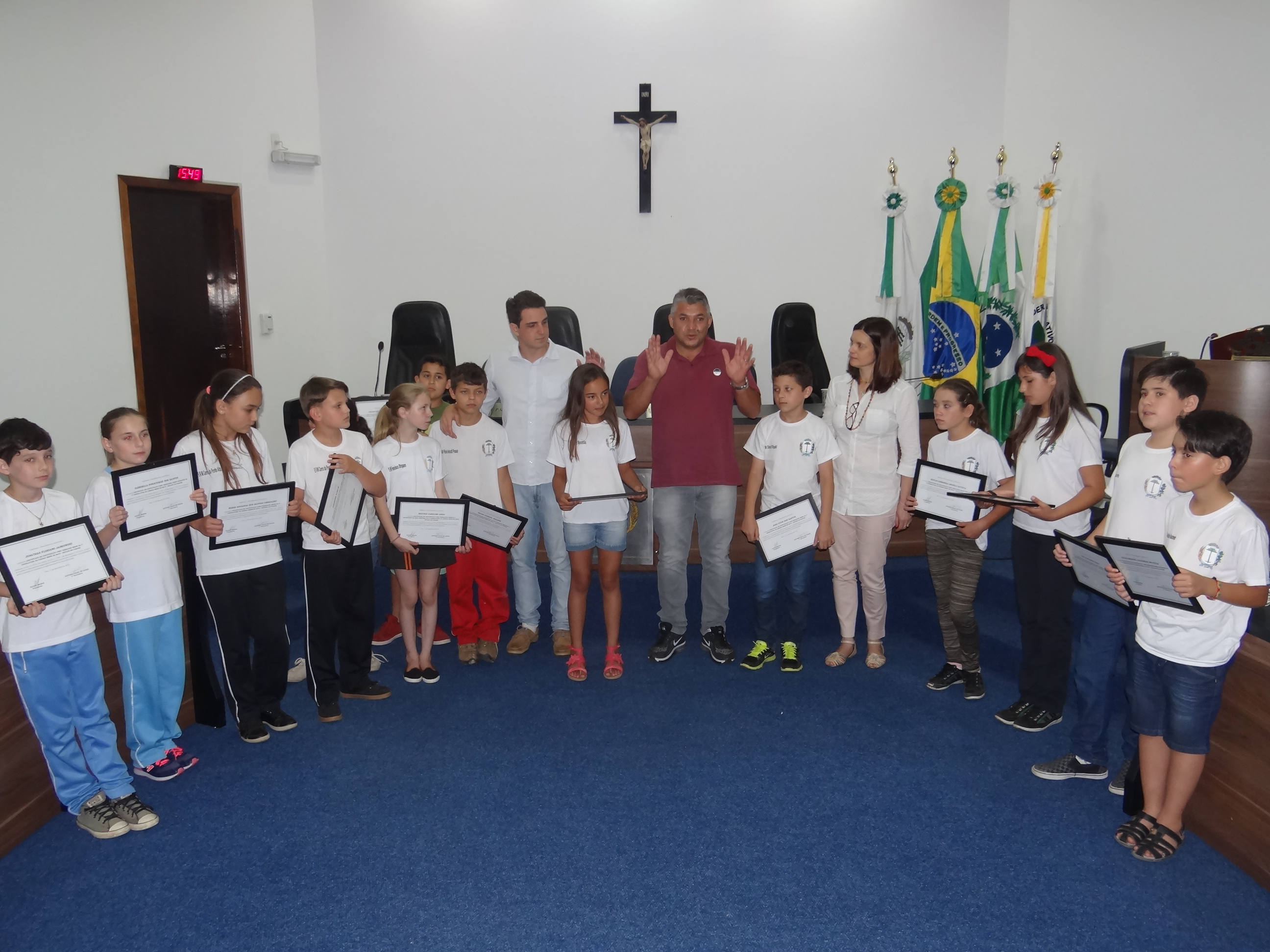 Vereadores Mirins encerram atividades da Legislatura 2016