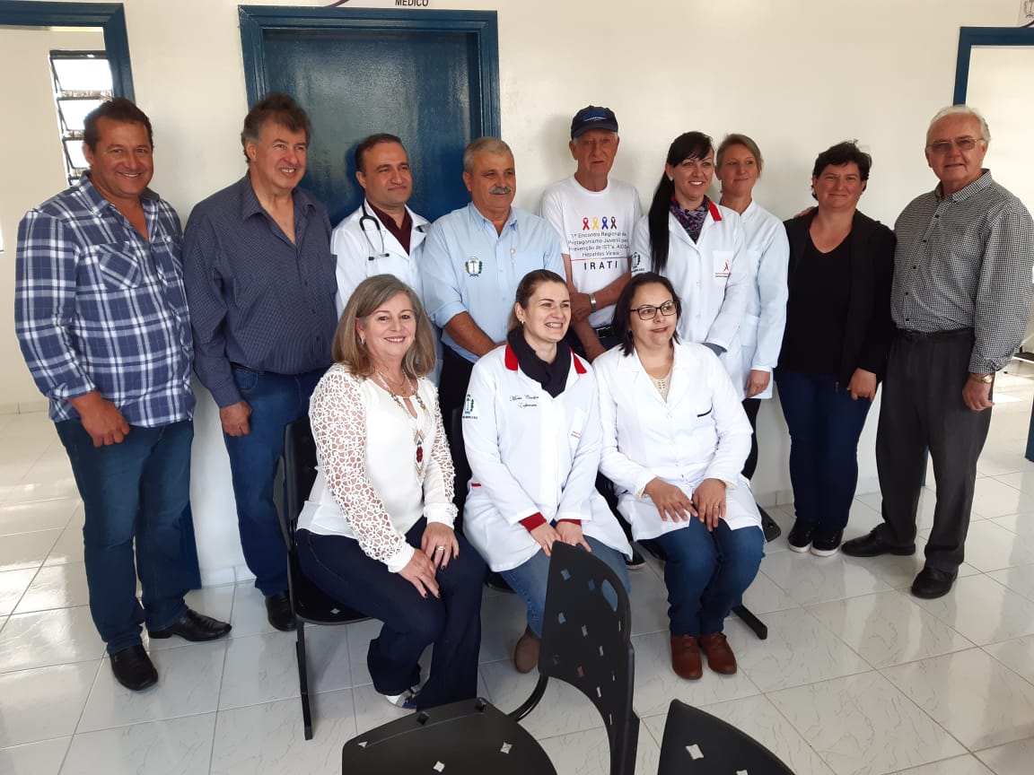 Vereadores participam da reinauguração da UBS de Monjolo que passou por reformas