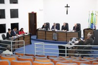 Vereadores solicitam ao Executivo manutenção urgente de vias urbanas e rurais