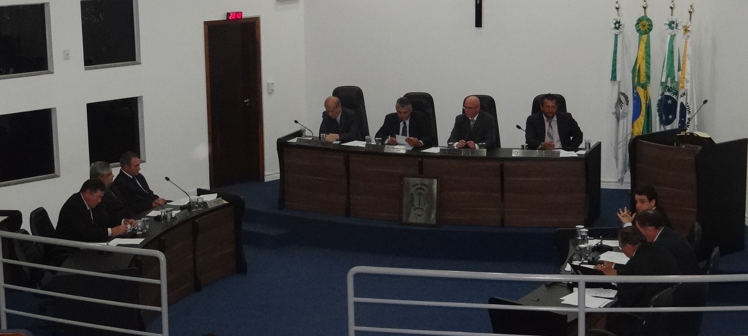 Vereadores solicitam ao Executivo o repasse de R$ 150 mil para Santa Casa de Irati 