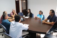 Veterinária da Adapar solicita apoio da Câmara para destinação correta de animais mortos por doenças infectocontagiosas 